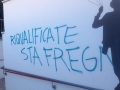 Una frase oscena sul muro