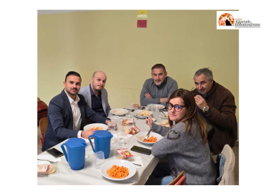 Pescara, commissione istruzione pranza con i bambini in mensa