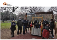 Giulianova, nel parco Annunziata c'è un'altalena per i disabili