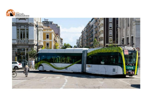 Pescara, Nuova filovia V1 "La Verde". Inversione di marcia scorretta davanti alla stazione.
