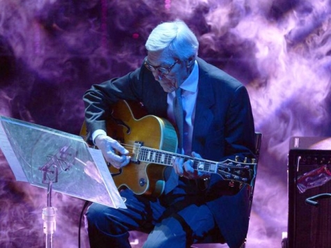 “Musiche in cortile” a Vasto conclude con il concerto di Franco Cerri