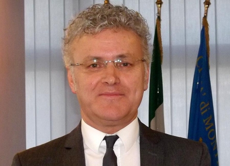 Carlandrea Falcone,presidente commissione Commercio, portabandiera Forza Italia