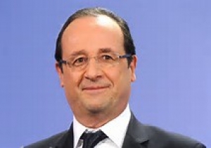 Hollande, "siamo in guerra, il terrorismo ci minaccia"