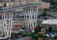 Ponte di Genova. Le molteplici anomalie del crollo