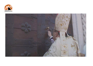 Atri, nel Giubileo della Speranza, il rito secolare dell’apertura della Porta Santa