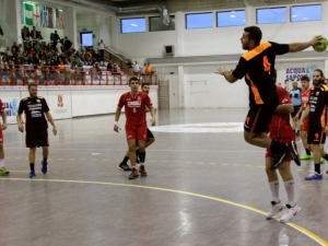 Pallamano. Città Sant’Angelo a caccia del riscatto