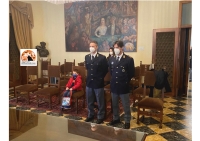 Pescara. Vilipendio della lapide in piazza Martiri Giuliani e Dalmati, riconoscimento ai poliziotti.