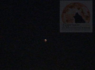 Luna vista da colle telgrafo ieri sera