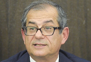 Tria, pace fiscale per far emergere i sommersi