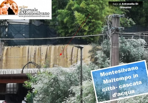 cascata d'acqua da proveniente da via della Fontana verso via Massarenti