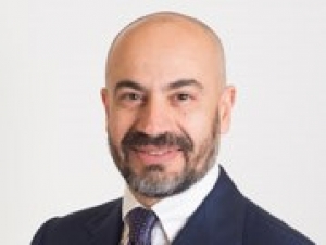 Paragone contro "cacciata" dal movimento: ricorrerò. M5s: "seminato zizzania"