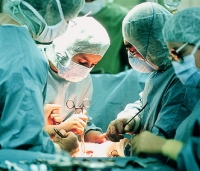 Milano. Bimbo denutrito operato al cuore, dieta vegana sotto accusa