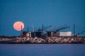 Giulianova,  “Il mare ha il giro lento…”.
