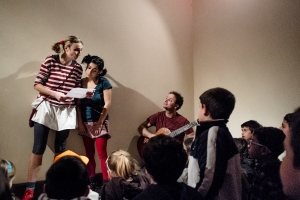 Roma bambina al Quarticciolo, Teatro Biblioteca.