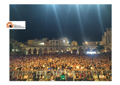 Sulmona/turismo delle radici. Oltre 10 mila persone al concerto dei Nomadi