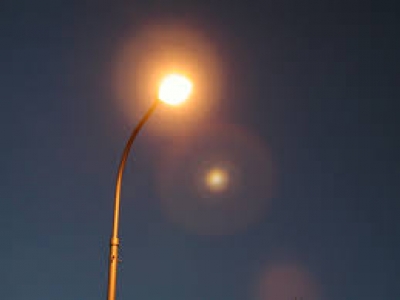 Pescara. Quasi 800.000 euro per illuminazione Via delle Fornaci: sulla strada in arrivo nuovi pali