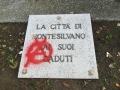atto valndalico foto di Marco Forconi che ha divulgato la notizia.