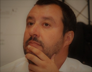 Governo. Dialogo M5S- Lega. Salvini non sa che fare, &quot;posso portare colazione a letto&quot;