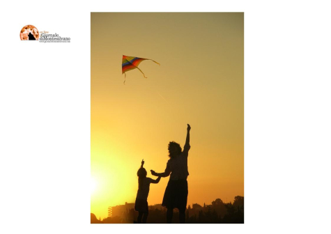 Single, illegittimo escluderli dall'adozione internazionale. Lo dice la Consulta Costituzionale