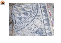 Pescara/mosaico sul fiume. Archeoclub, lasciare copia in loco e spostare originale.