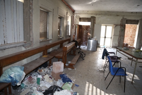 Pescara. Degrado nell’ex casa di riposo di via Arapietra.