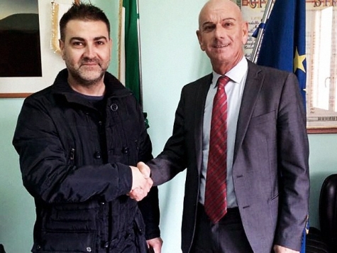 In Foto il presidente dell'Associazione, Gaetano Ercole, e il Sindaco Di Silvi, Francesco Comignani