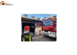 Cappelle sul Tavo, a fuoco fabbrica di sedili in vetro resina per go kart