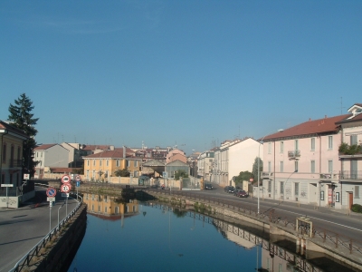 Milano, via i barconi dai Navigli