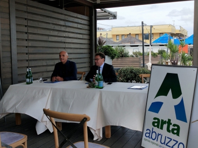 Pescara, mare pulito, "sotto soglia di legge escherichia coli e enterococchi fecali".