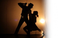 Pescara, tango per genocidio Rom e Sinti