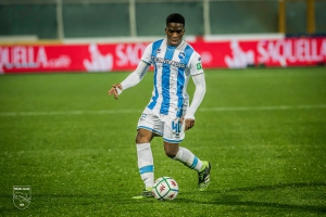 Non convince Omeonga nel ruolo di regista