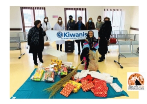 Befana. Sacchi di doni ai bambini del Servizio Malattie Rare