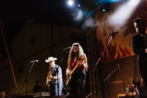 Custom Party, bagno di folla a Casoli per le tre serate rock’n’roll