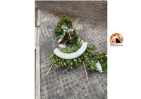 Pescara/foibe. Vandalizzata per la seconda volta corona.