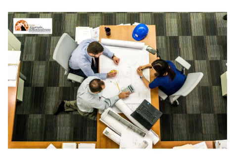 Assunzioni, i lavori più richiesti: nel turismo, costruzioni e industria