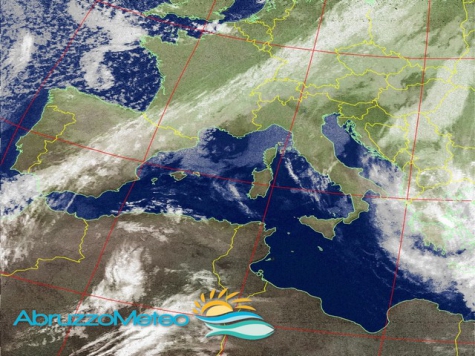 Tempo stabile ma accumulo di umidità