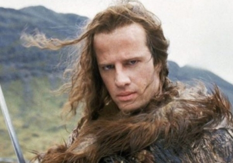 Italia,si allunga la vita, poche nascite e tanti i singles