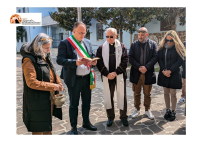 Montesilvano: Benedetto nuovo Scuolabus per gli alunni dell’Istituto Comprensivo Ignazio Silone
