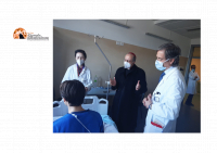 Bruno Forte in visita ai ricoverati in Cardiologia