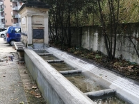 Pescara, fontana "de li cinque cannille deturpata"
