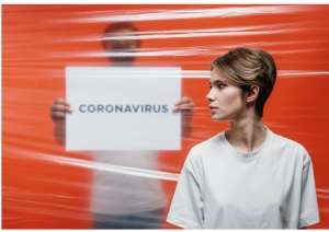 Covid, l'Eretico: “Con la scusa del virus è stato attuato un colpo di Stato”