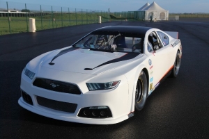 EuroNascar. Solaris in pista a Franciacorta per i primi test di stagione