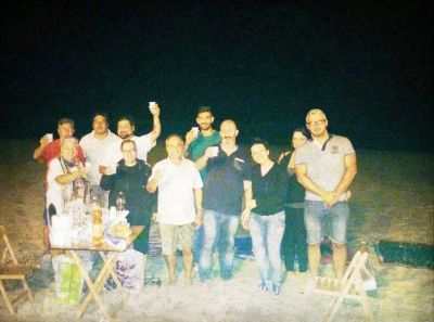 il comitato ieri sera sulla spiaggia in un 'tentativo' di bivacco 