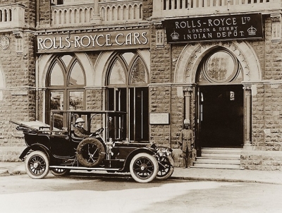 Rolls Royce compie 110 anni