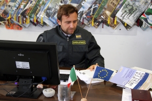 Scoperta nel teatino una società “cartiera“ dedita all’emissione di fatture false.