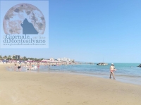 Montesilvano. Chioschi di informazione e ristoro sulla spiaggia libera