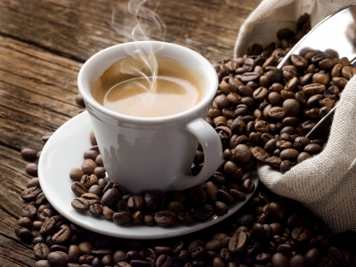Caffè riduce il rischio di cirrosi epatica. A dirlo uno studio inglese