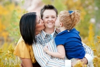 Unioni civili, via adozioni Renzi, meglio un pezzo che niente