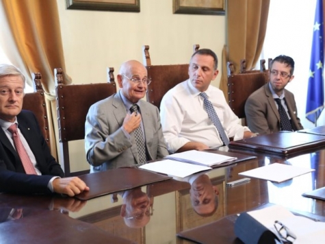 Pescara. Illuminazione a Led nelle scuole entro il 2017.