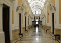 Lamorgese: 'Rischio gravi tensioni, presidiare la legalità'